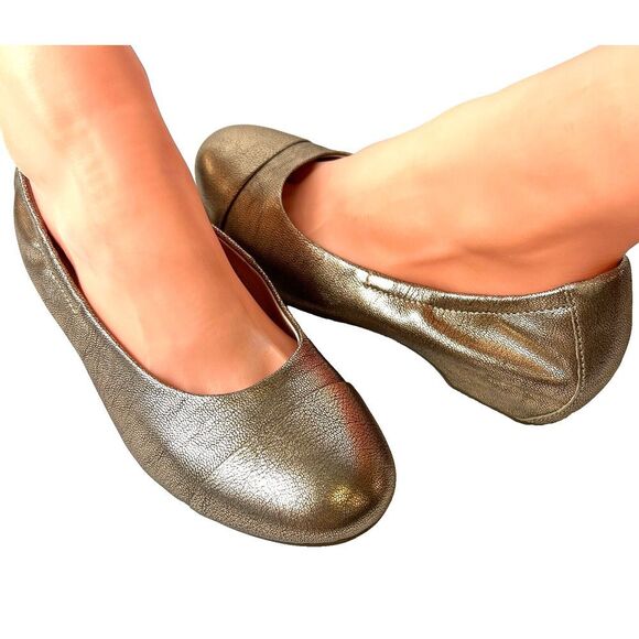 Dansko Shoes - Dansko Gold Flats Elegant Comfort Loafers